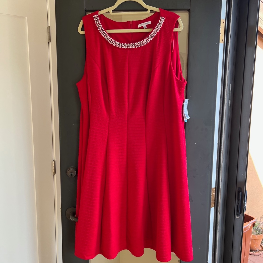 Women's Sandra Darren Red Dress (20W) New With Tags